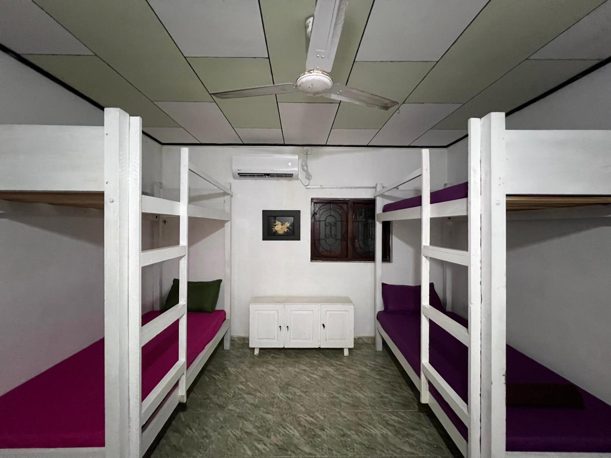 Honey Beach Hostel نيجومبو المظهر الخارجي الصورة